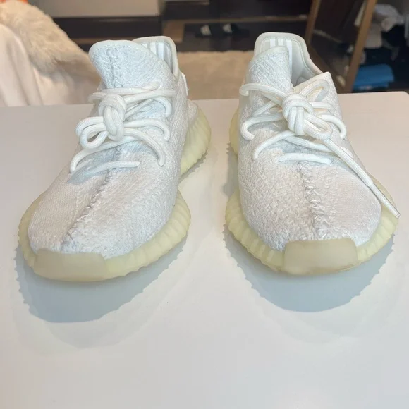 Authentic White Yeezys in size 5